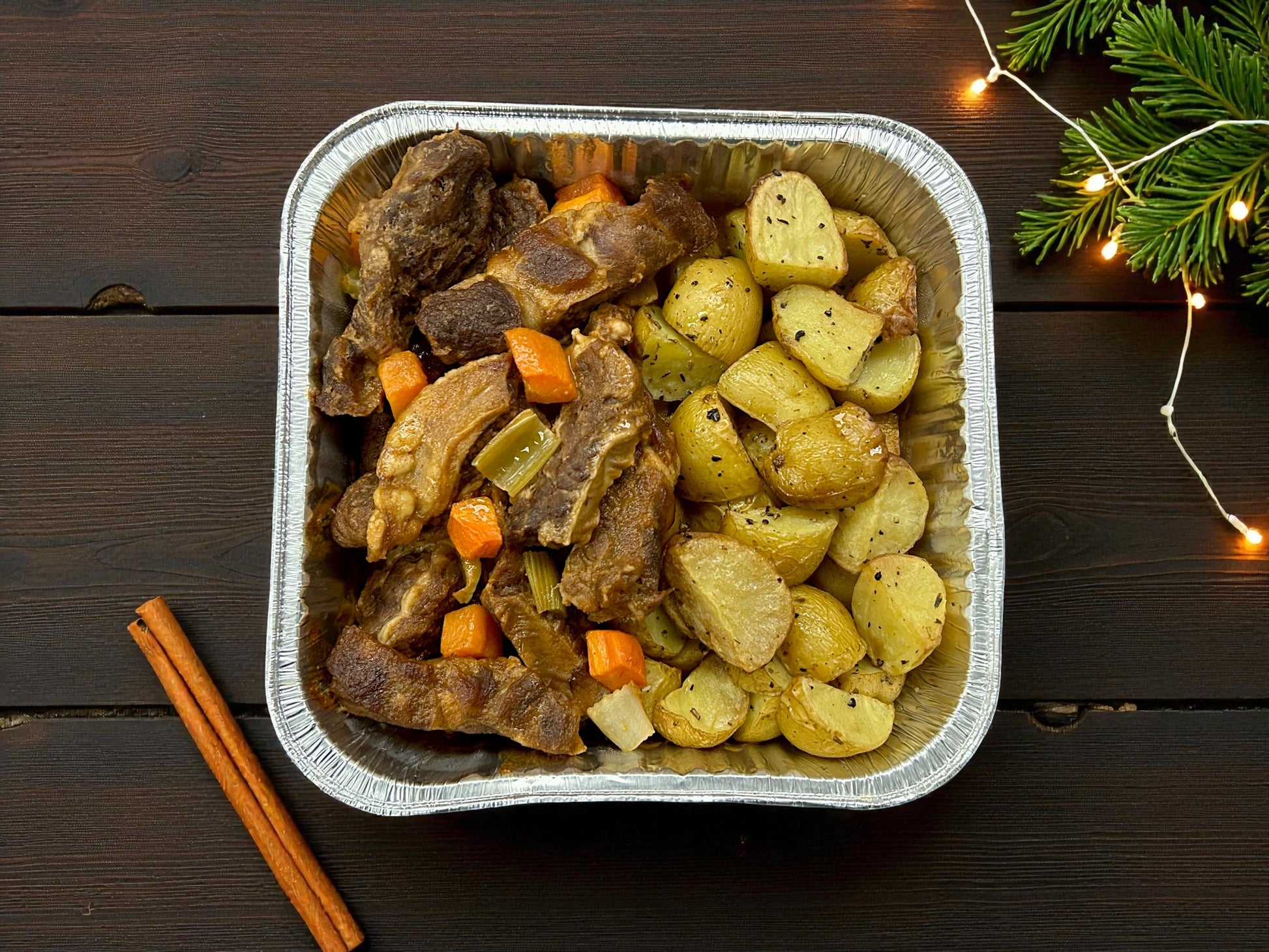 聖誕限定！法式紅酒慢燉牛肋排配燒薯（約2磅）– 濃香入味，軟嫩多汁，冬日暖心奢華主菜！